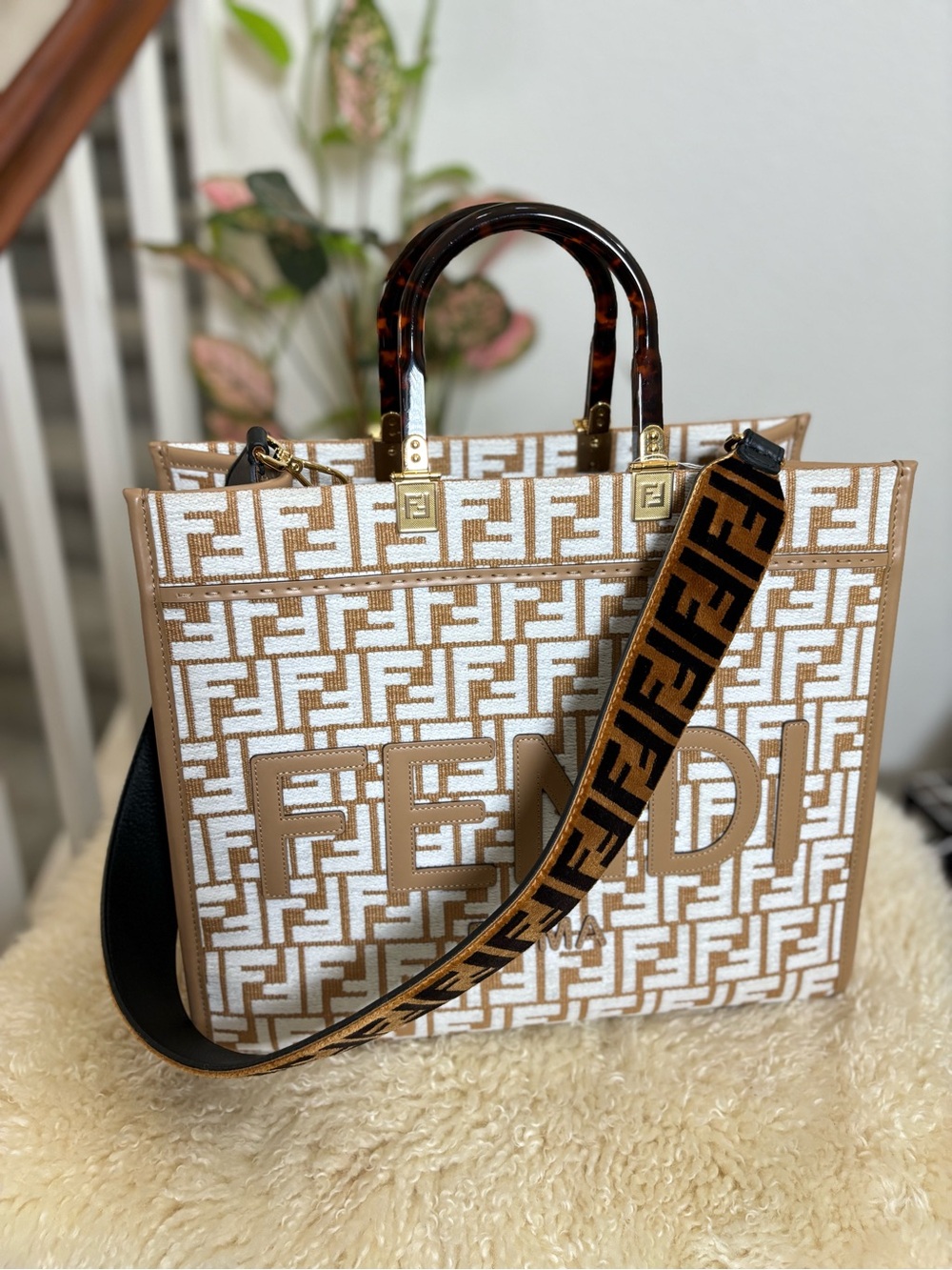 Fendi Zucca FF Sunshine Tote Bag Medium. *EUC